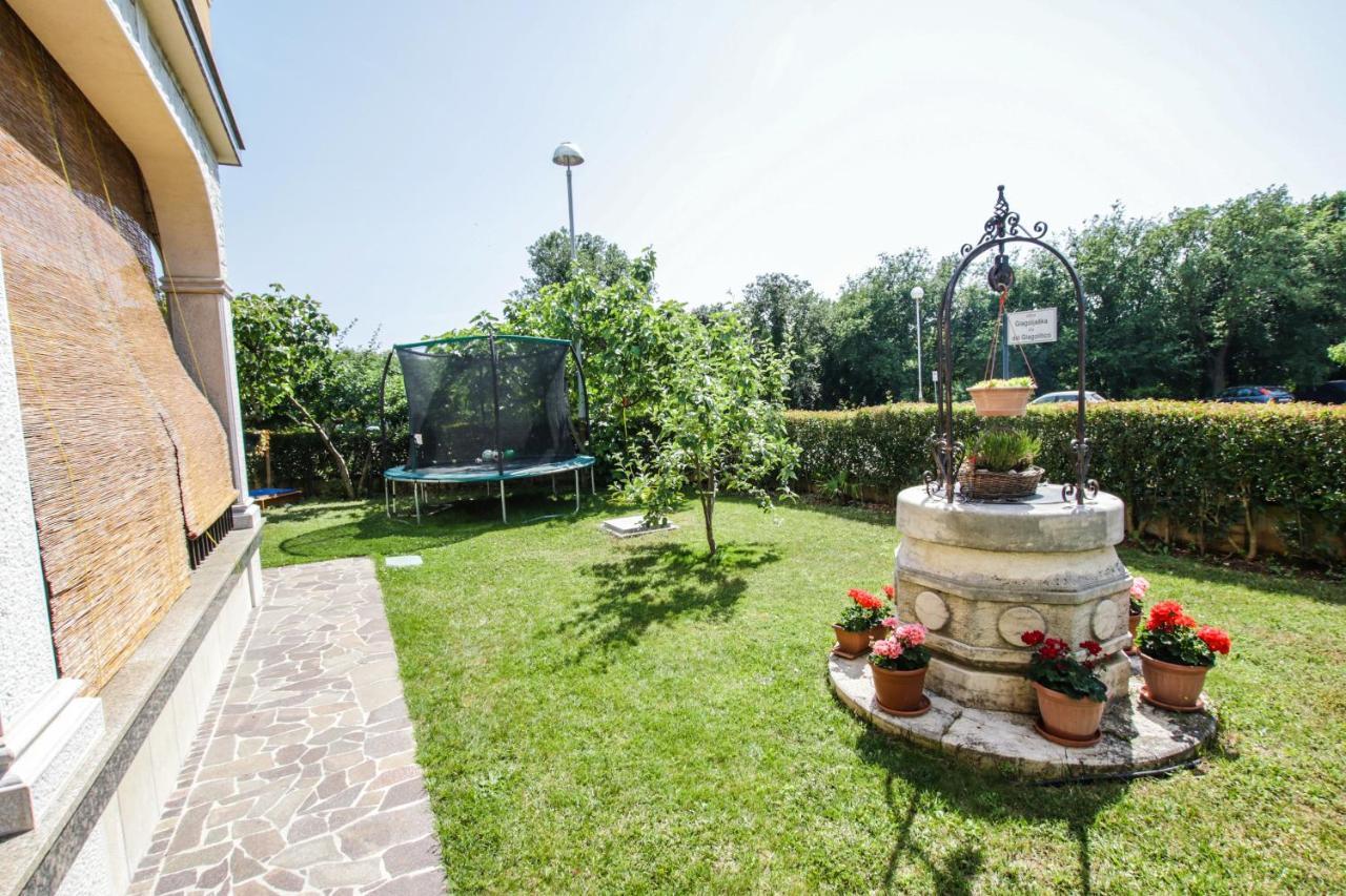 Apartments Cvitan 1. Floor Πόρετς Εξωτερικό φωτογραφία